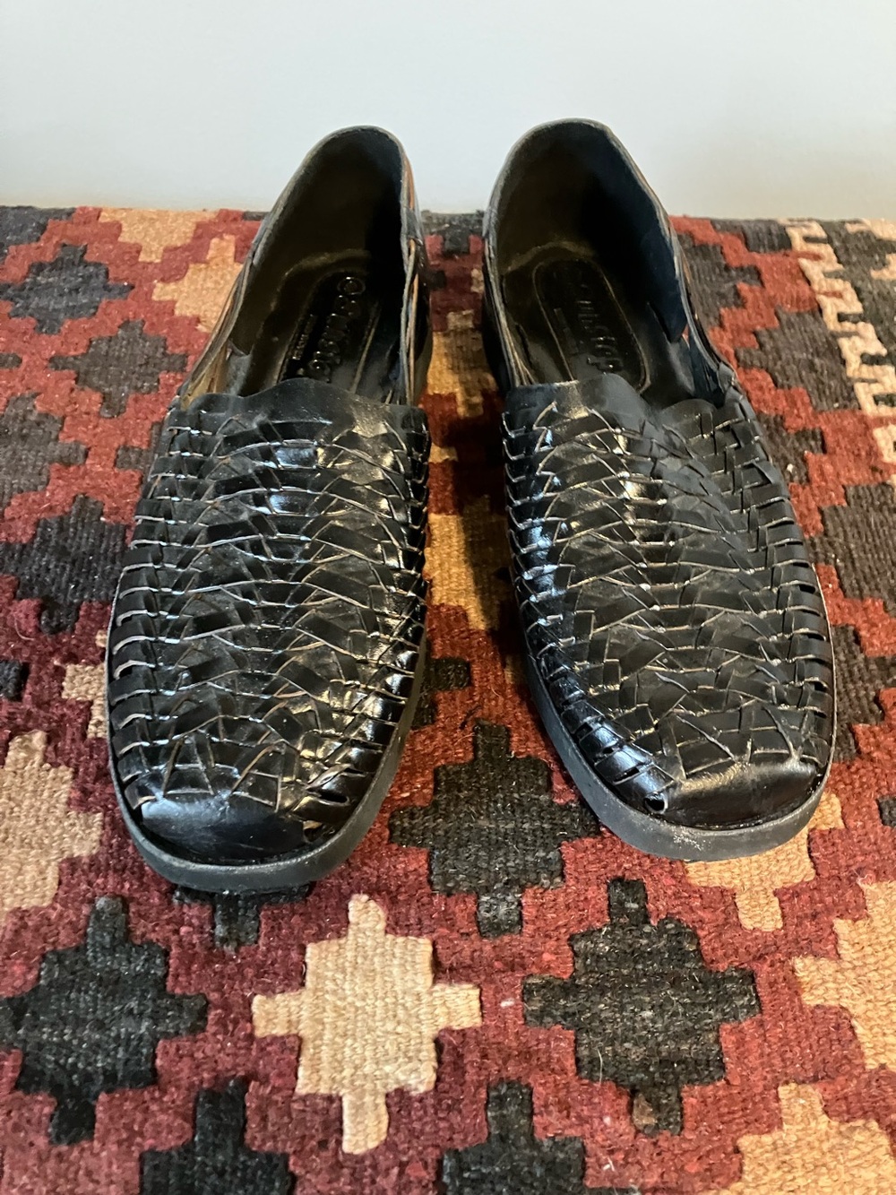 Softspots Black Woven Genuine Leather Slip-On Loafers/sandals for Men